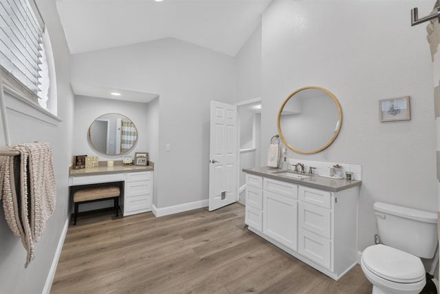 6153 Kenneth Oak Way, Fair Oaks, CA 95628