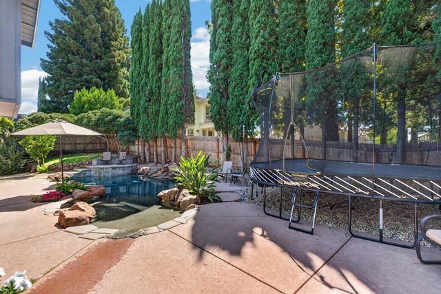 6153 Kenneth Oak Way, Fair Oaks, CA 95628