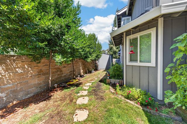 6153 Kenneth Oak Way, Fair Oaks, CA 95628