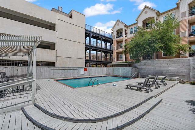 823 S Water St 5D, Corpus Christi, TX 78401