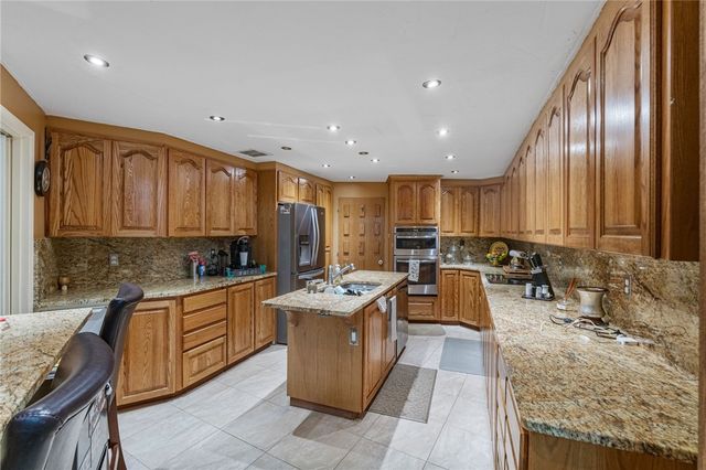 823 S Water St 5D, Corpus Christi, TX 78401