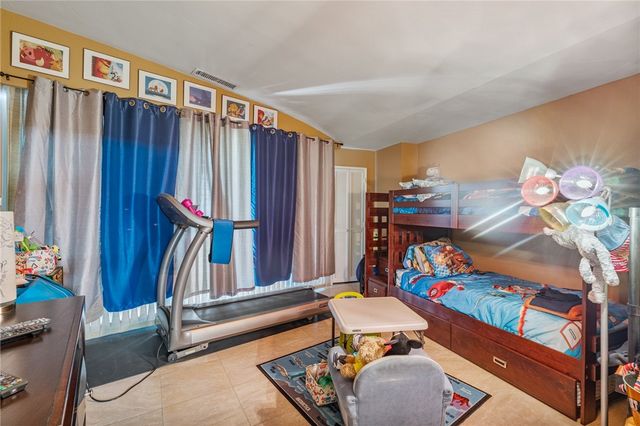 823 S Water St 5D, Corpus Christi, TX 78401