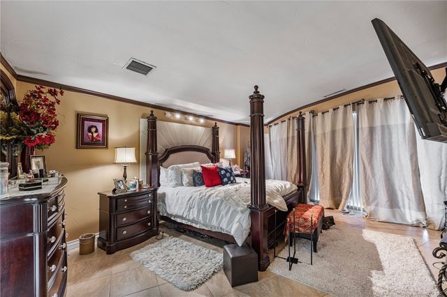 823 S Water St 5D, Corpus Christi, TX 78401