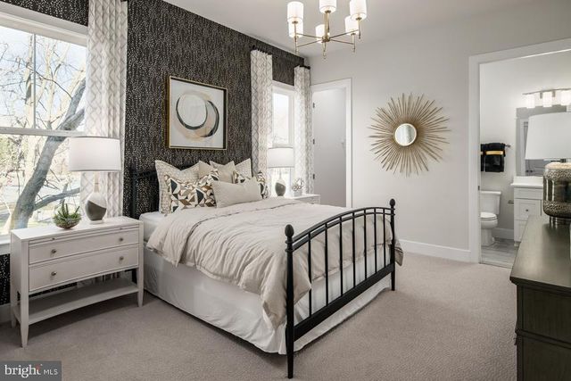 12801 CANOVA DR, Manassas, VA 20112
