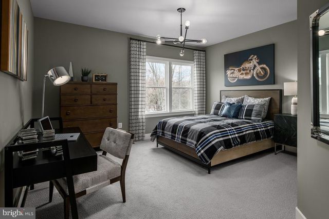 12801 CANOVA DR, Manassas, VA 20112