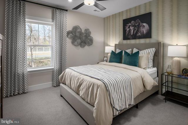 12801 CANOVA DR, Manassas, VA 20112