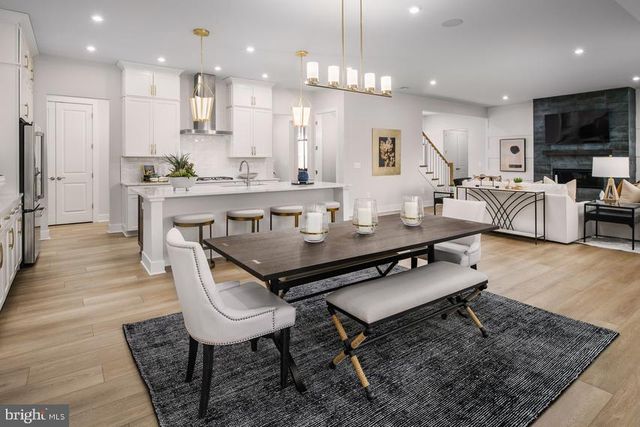 12801 CANOVA DR, Manassas, VA 20112