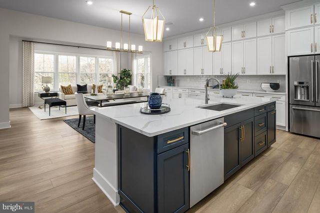 12801 CANOVA DR, Manassas, VA 20112