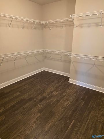 15 Cobbs Cove Way, Huntsville, AL 35803