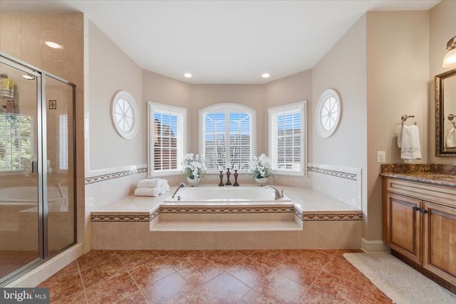 8382 PEDIGRUE CT, Gainesville, VA 20155