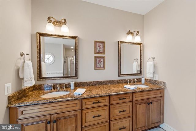 8382 PEDIGRUE CT, Gainesville, VA 20155