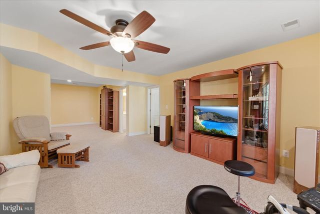 8382 PEDIGRUE CT, Gainesville, VA 20155