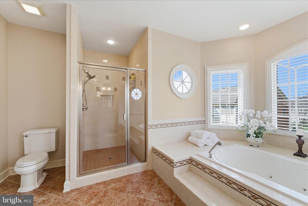 Image 36 of property listing at 8382 PEDIGRUE CT, Gainesville, VA 20155