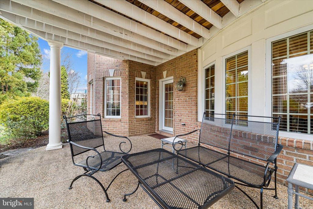 Image 61 of property listing at 8382 PEDIGRUE CT, Gainesville, VA 20155