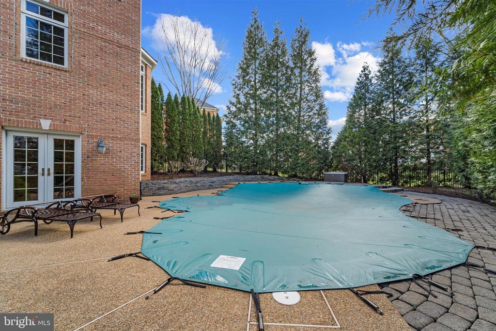 Image 62 of property listing at 8382 PEDIGRUE CT, Gainesville, VA 20155