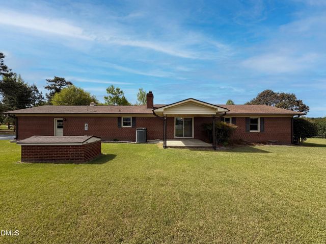 2037 Rice Road, Sanford, NC 27330