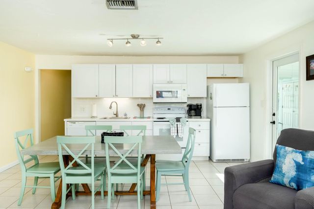 261 9th Street, Key Colony, FL 33051