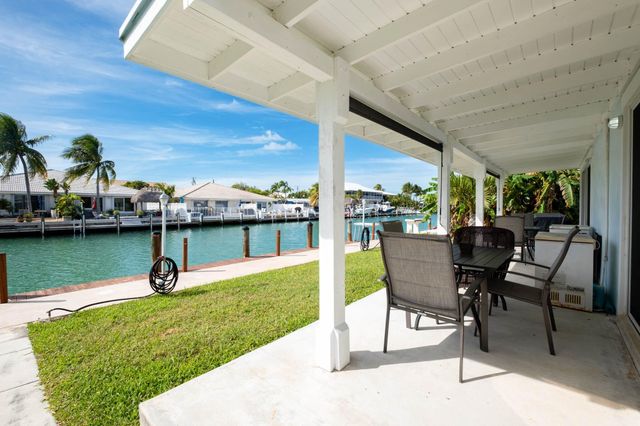 261 9th Street, Key Colony, FL 33051