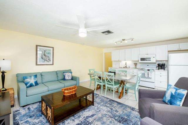 261 9th Street, Key Colony, FL 33051