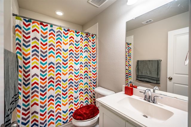 4509 Ivory Horn Drive, Carrollton, TX 75010