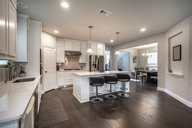 4509 Ivory Horn Drive, Carrollton, TX 75010