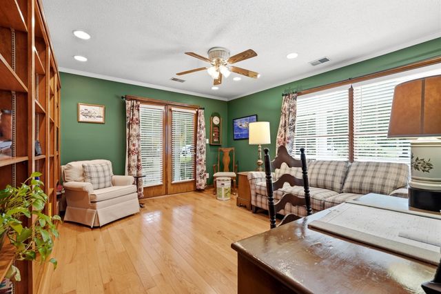 140 Windmeadows Dr., Conway, SC 29526