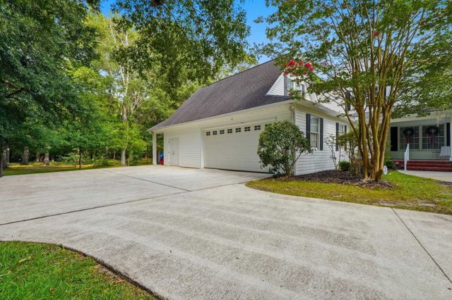 140 Windmeadows Dr., Conway, SC 29526