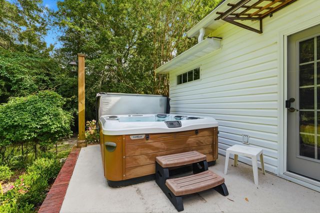 140 Windmeadows Dr., Conway, SC 29526