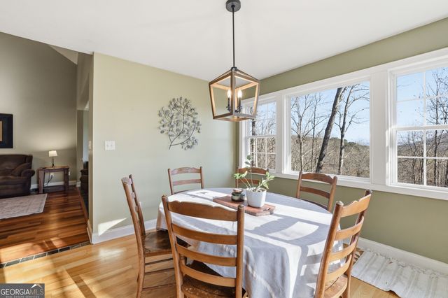 204 Green Forest Drive, Toccoa, GA 30577