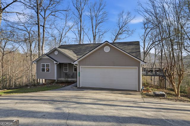 204 Green Forest Drive, Toccoa, GA 30577