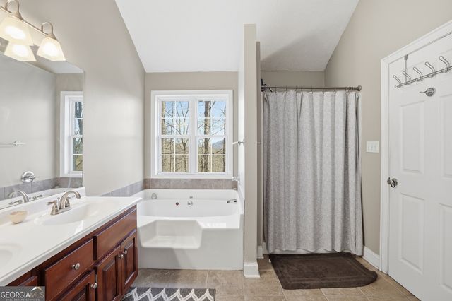 204 Green Forest Drive, Toccoa, GA 30577