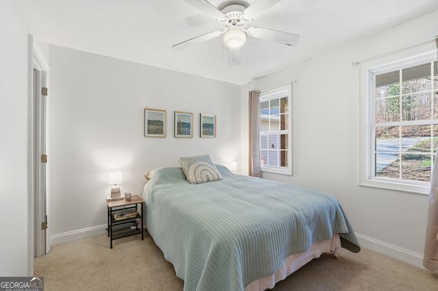 204 Green Forest Drive, Toccoa, GA 30577