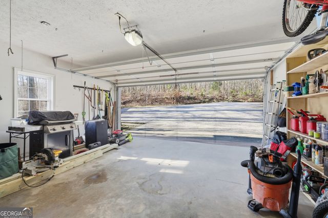 204 Green Forest Drive, Toccoa, GA 30577