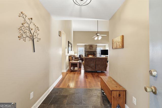 204 Green Forest Drive, Toccoa, GA 30577