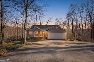 204 Green Forest Drive, Toccoa, GA 30577