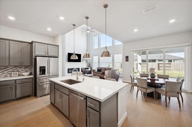 2238 Mason Terrace Drive, Friendswood, TX 77546