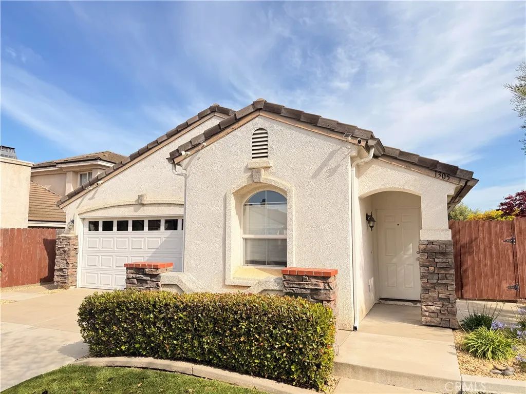 1305 Eliza, Santa Maria, CA 93458