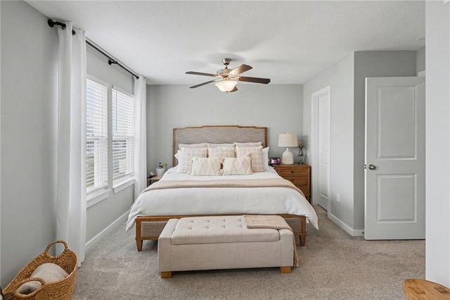 316 N 5th Terrace, Louisburg, KS 66053