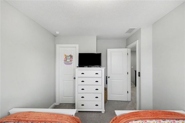 316 N 5th Terrace, Louisburg, KS 66053