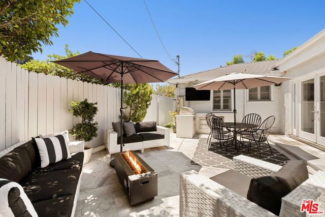 1409 Club View Drive, Los Angeles, CA 90024