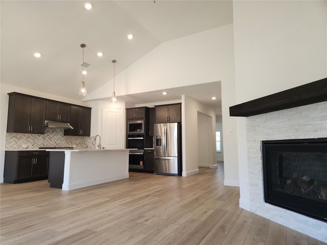 2433 Glacier Ridge, Corinth, TX 76210