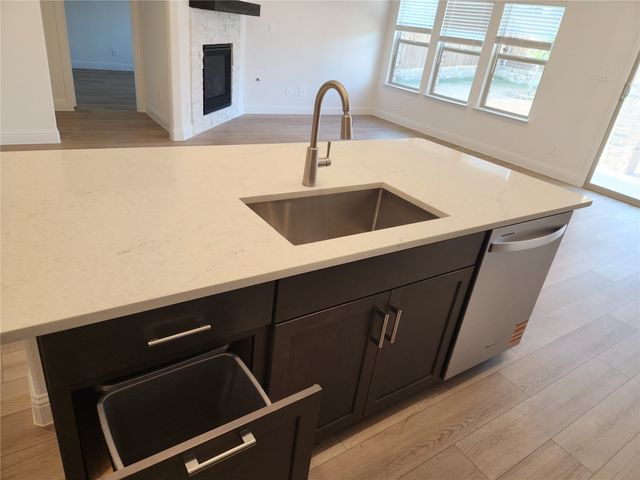 2433 Glacier Ridge, Corinth, TX 76210