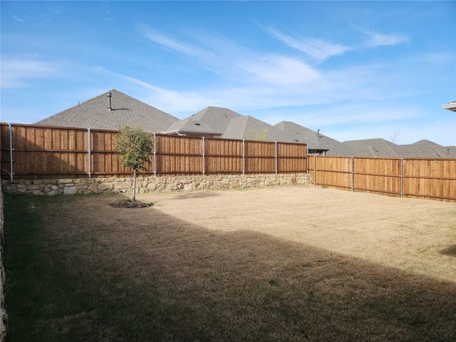 2433 Glacier Ridge, Corinth, TX 76210
