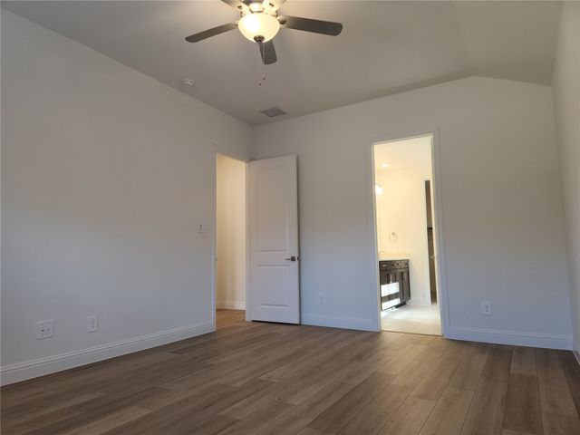 2433 Glacier Ridge, Corinth, TX 76210