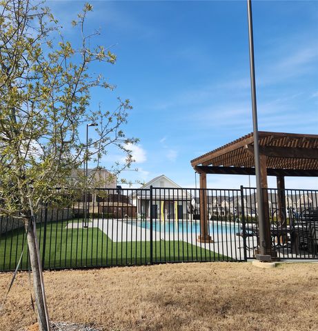 2433 Glacier Ridge, Corinth, TX 76210