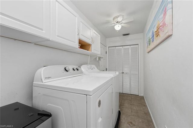 902 El Dorado PKWY E, Cape Coral, FL 33904