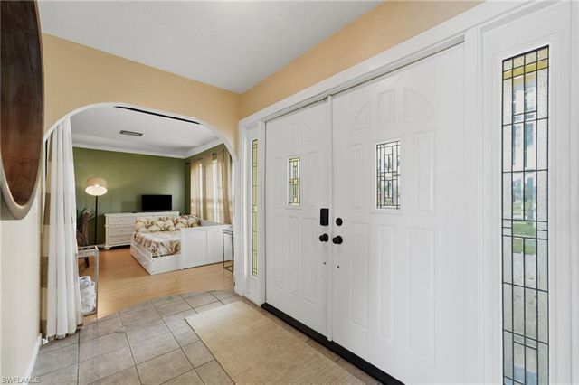 902 El Dorado PKWY E, Cape Coral, FL 33904