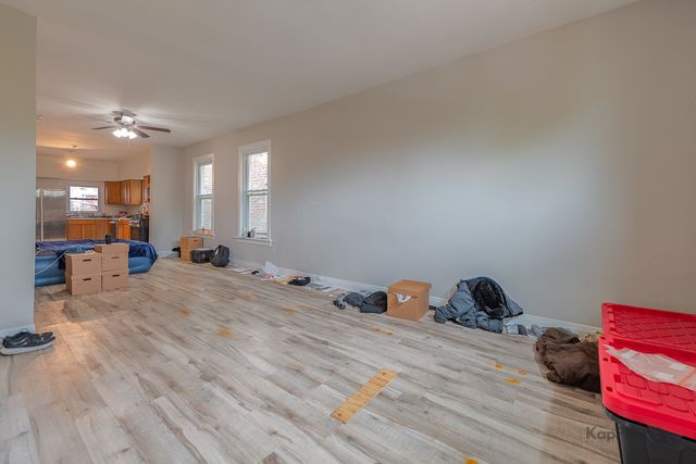 2642 W Superior Street, Chicago, IL 60612