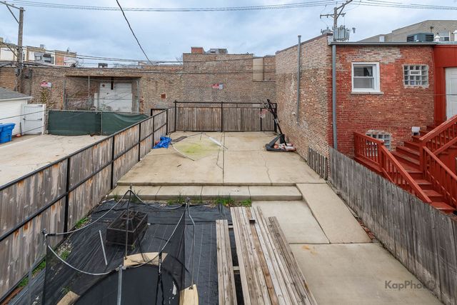 2642 W Superior Street, Chicago, IL 60612