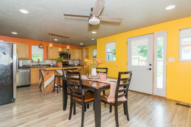 529 Clinton Street, Marshall, MI 49068
